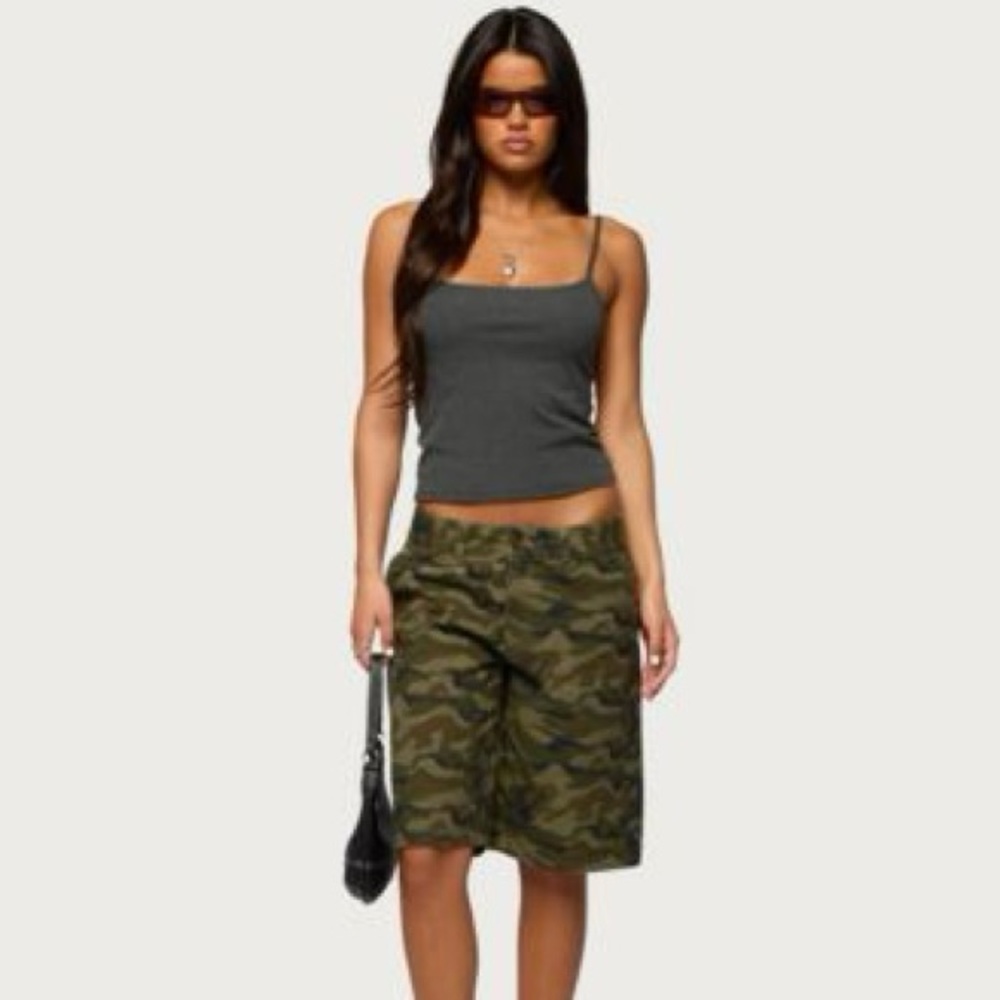 NWT Edikted CAMO DENIM LOW RISE BERMUDA SHORTS